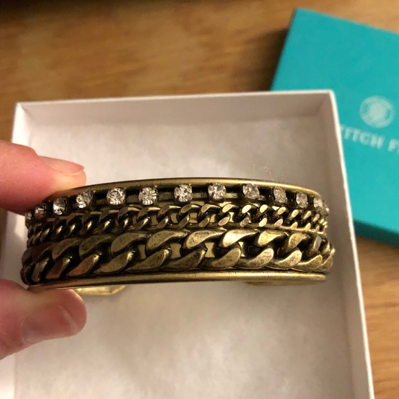 Cuff bracelet - Picture 3 of 3